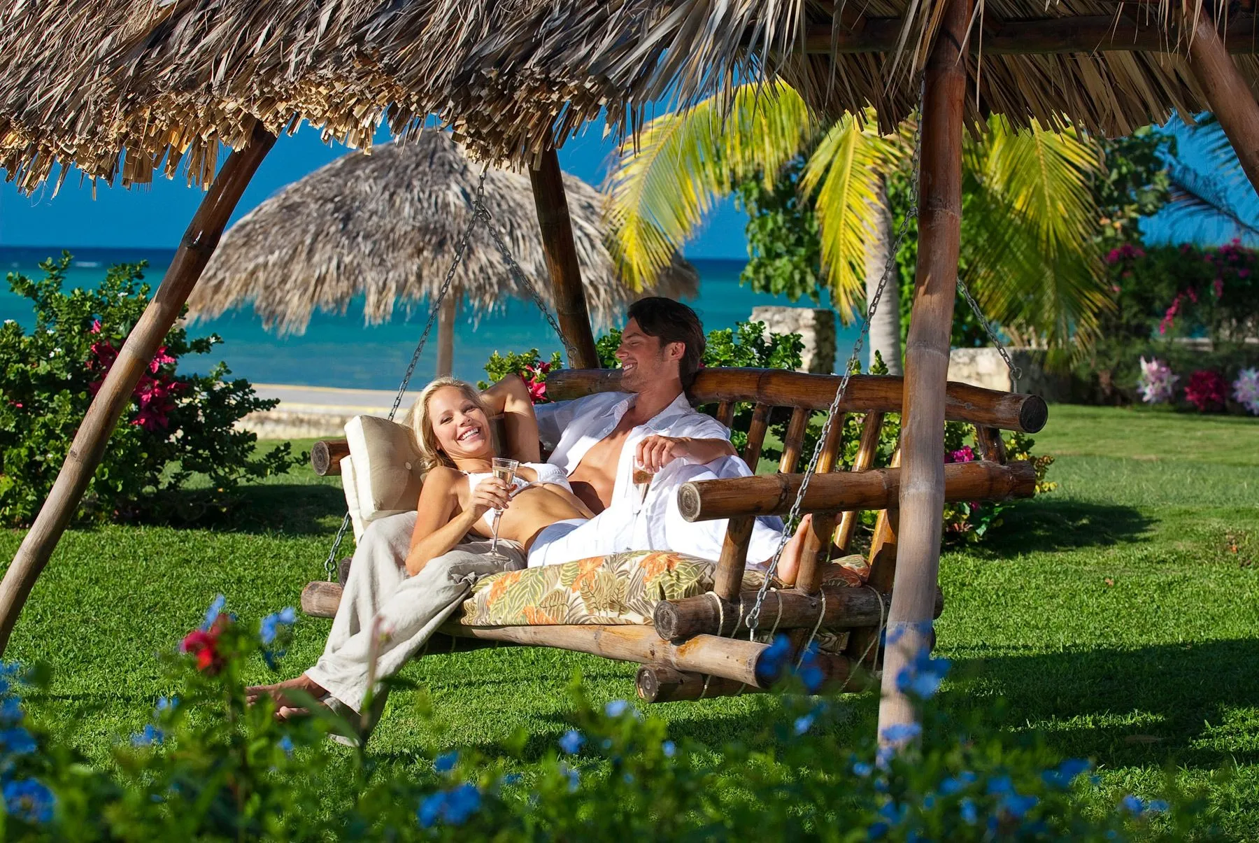 9365 sandals honeymoon butler