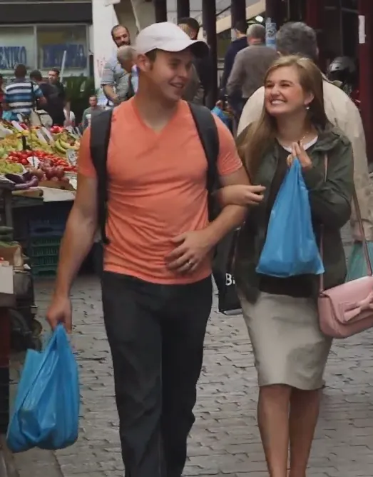 9373 kendra duggar honeymoon activities