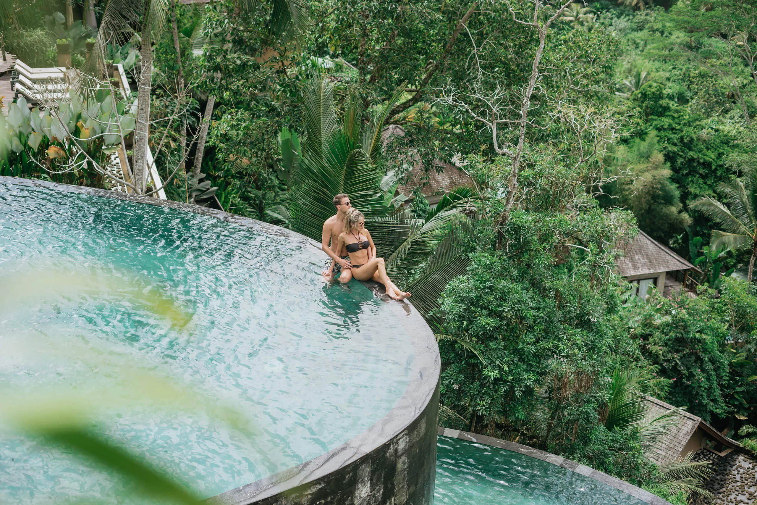 9397 bali honeymoon beach