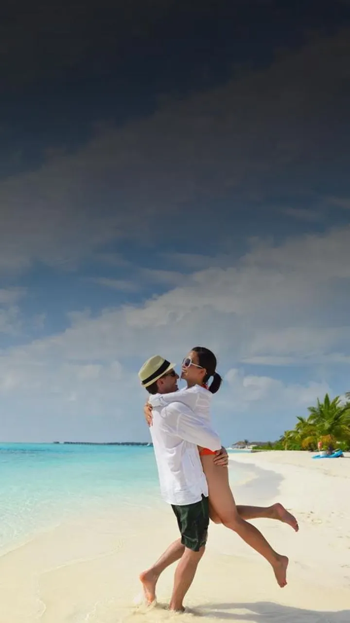 9401 beach honeymoon packing