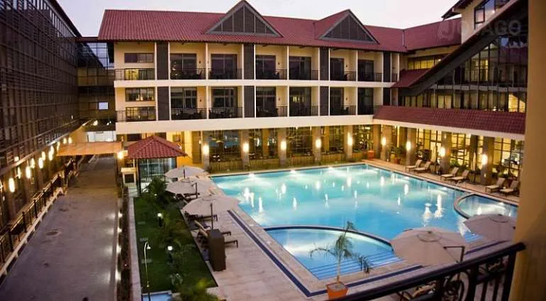 9404 ghana honeymoon couple