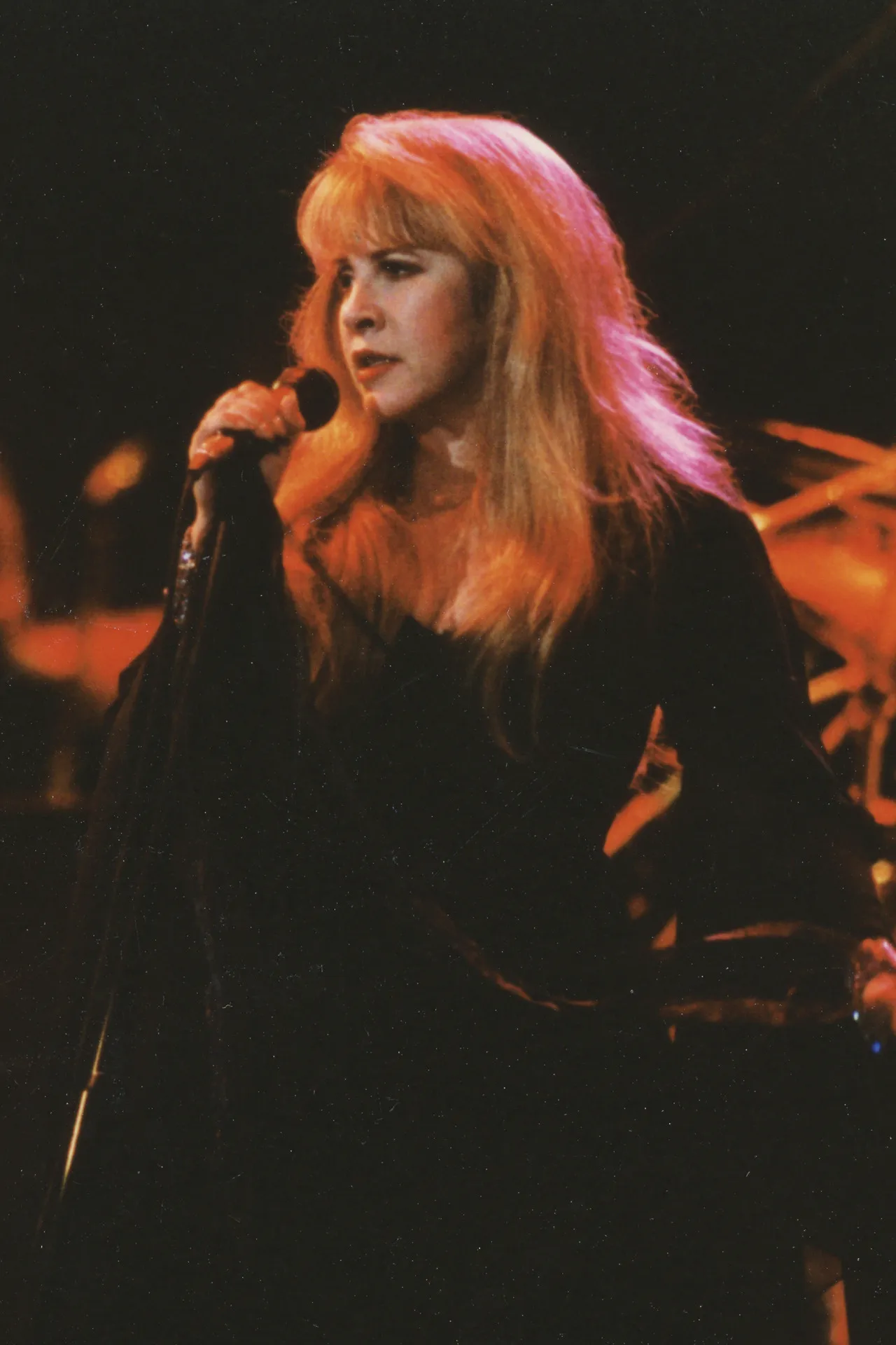 9414 gypsy honeymoon couple sunset