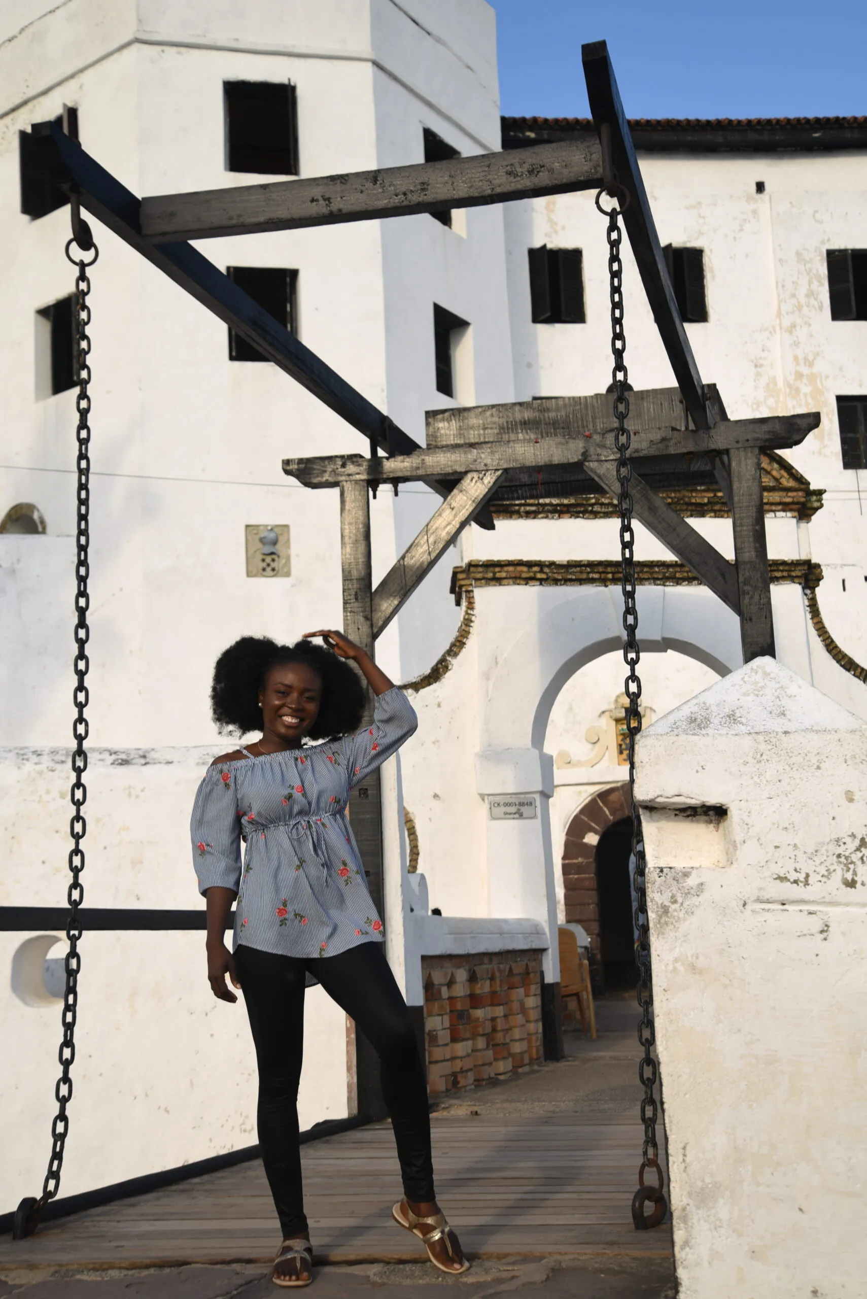 9437 nzulezo stilt village