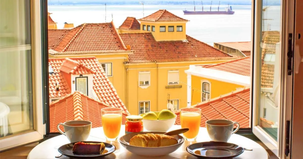 9463 lisbon honeymoon memmo alfama