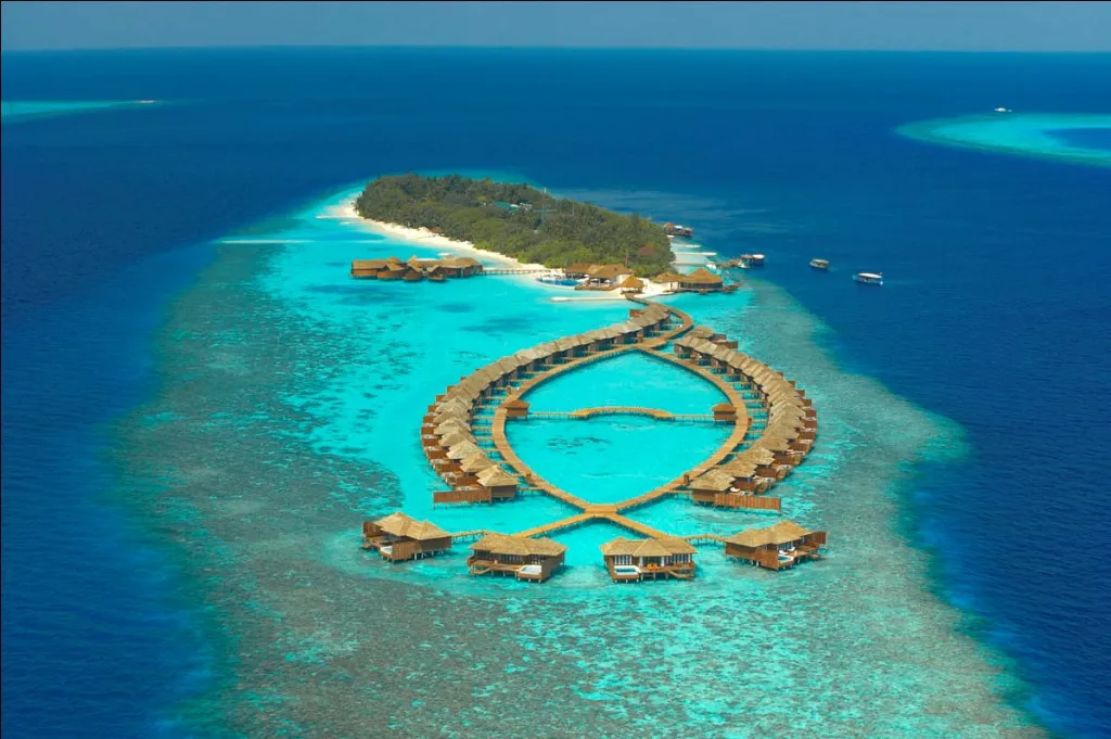 9474 maldives overwater bungalow