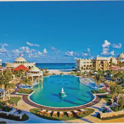 /img/9502-mayan-riviera-honeymoon-packing.webp