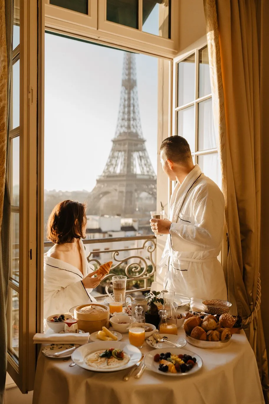 9514 paris honeymoon food