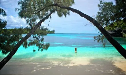 9521 denver honeymoon couple hiking