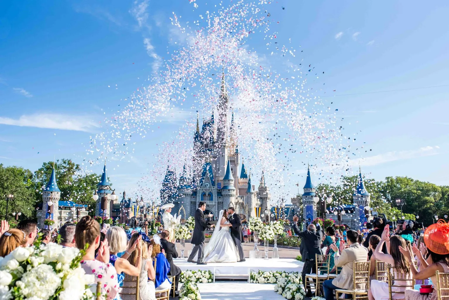 9625 cinderellas table honeymoon