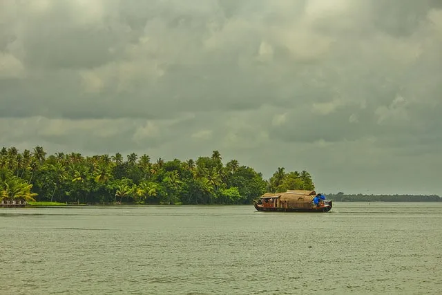 9640 kumarakom bird sanctuary