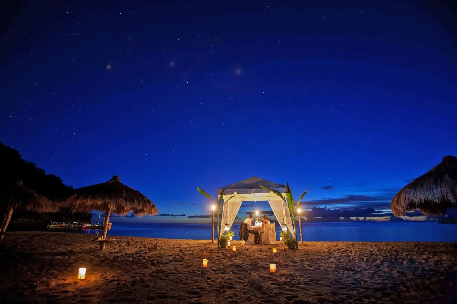 9661 aruba honeymoon resort pool