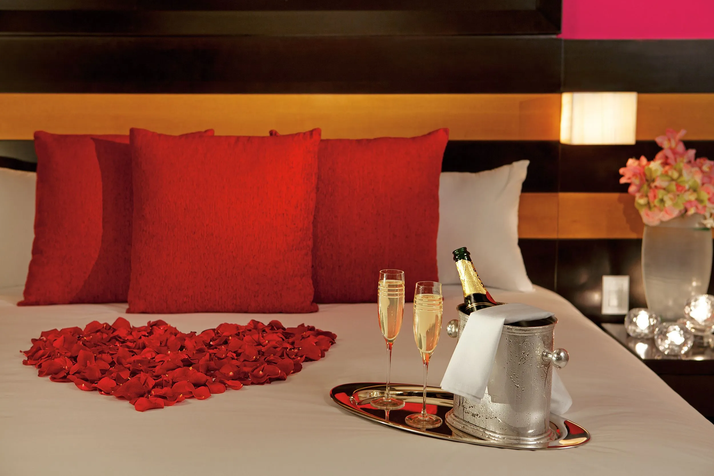 9673 santorini honeymoon