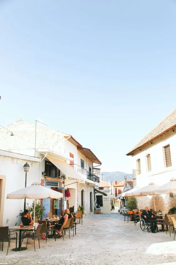 9677 packing essentials