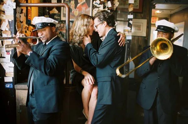 9683 louisiana couple dancing